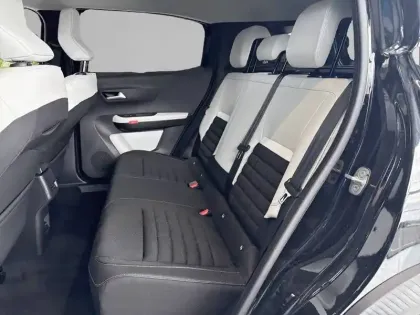Photo 11 Citroën C3 Aircross  Hybride 145 ch Aut