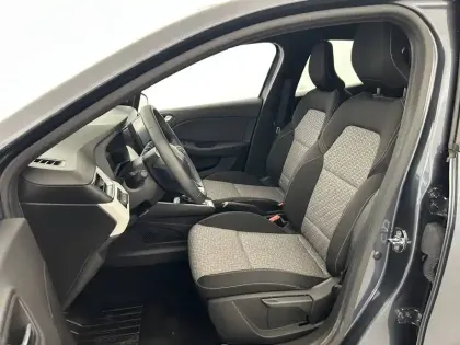Photo 17 Renault Clio  E-Tech 140 - 21N
