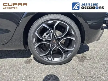 Photo 11 Cupra Leon  1.5 eTSI Hybrid 150 ch DSG7