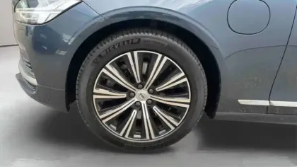 Photo 12 Volvo V90  T8 AWD Recharge 303 + 87 ch Geartronic 8
