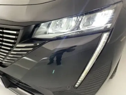 Photo 25 Peugeot 308  PHEV 180 e-EAT8