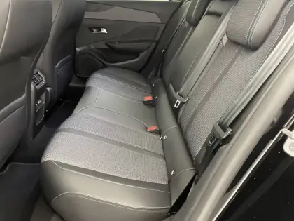 Photo 15 Peugeot 308  PHEV 180 e-EAT8