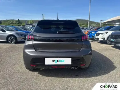 Photo 28 Peugeot 208  PureTech 130 S&S EAT8