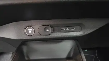 Photo 46 Renault Twingo  E-Tech Electrique 80 ch autonomie urbaine