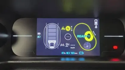 Photo 17 Renault Twingo  E-Tech Electrique 80 ch autonomie urbaine