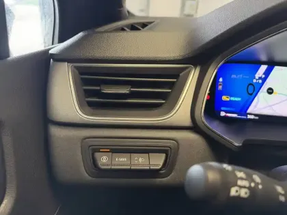 Photo 56 Renault Symbioz  E-Tech full hybrid 145