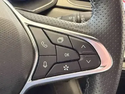 Photo 54 Renault Symbioz  E-Tech full hybrid 145