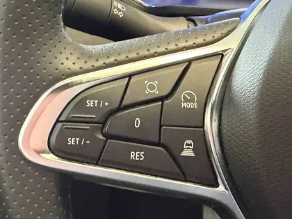 Photo 53 Renault Symbioz  E-Tech full hybrid 145
