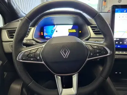 Photo 23 Renault Symbioz  E-Tech full hybrid 145