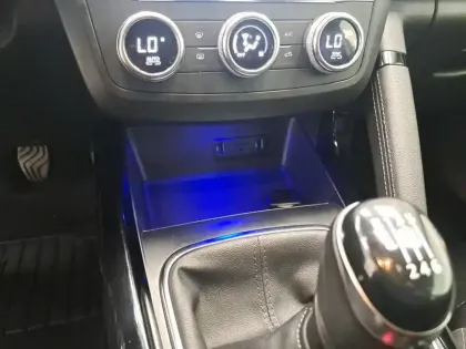 Photo 36 Renault Kadjar  Blue dCi 115