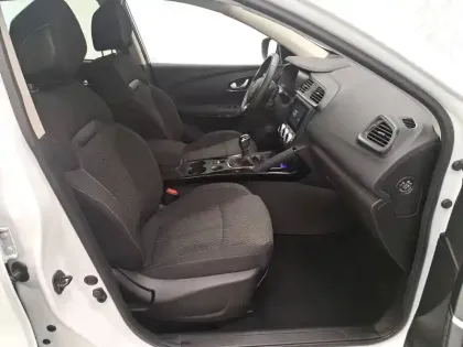 Photo 23 Renault Kadjar  Blue dCi 115