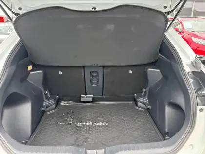 Photo 15 Toyota Yaris  Cross Hybride 116h 2WD