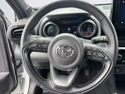 Photo 11 Toyota Yaris  Cross Hybride 116h 2WD
