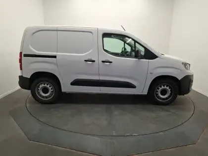 Photo 5 Peugeot Partner  FOURGON STANDARD 1000 KG BLUEHDI 100 S&S BVM5