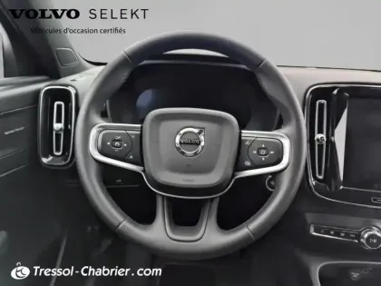 Photo 25 Volvo Xc40  B3 163 ch DCT7 Plus