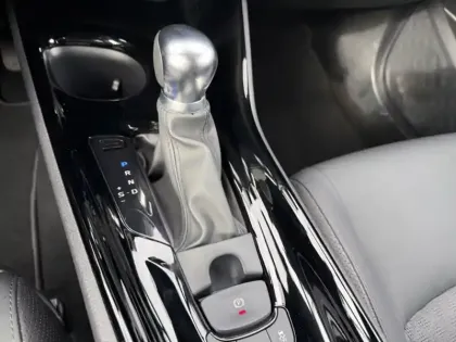 Photo 9 Toyota C-HR Hybride Première 2.0 184 ch