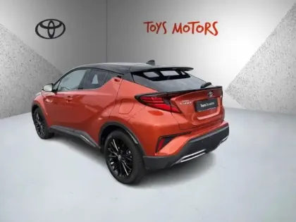 Photo 26 Toyota C-HR Hybride Première 2.0 184 ch