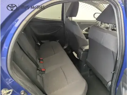 Photo 12 Toyota Yaris Hybrid Design 1.5 116 ch