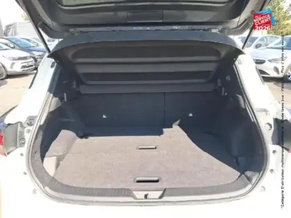 Photo 13 Nissan Qashqai  1.3 Mild Hybrid 140ch Acenta