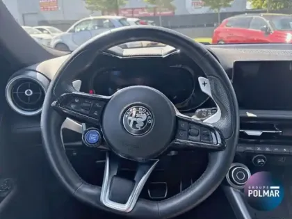 Photo 8 Alfa Romeo Tonale  1.5 Hybrid 130ch Edizione Speciale TCT