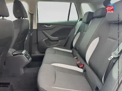 Photo 10 Skoda Kamiq  1.0 TSI Evo 2 116ch Selection Camera CarPlay