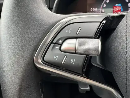 Photo 11 Skoda Kamiq  1.0 TSI Evo 2 116ch Selection Camera CarPlay