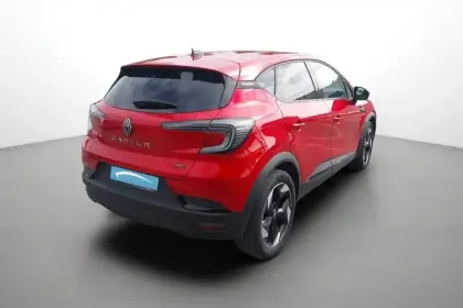 Photo 5 Renault Captur  E-Tech full hybrid 145 ch