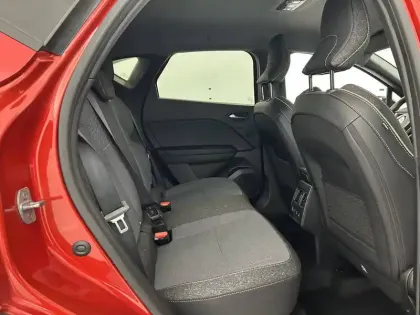Photo 24 Renault Captur  E-Tech full hybrid 145 ch