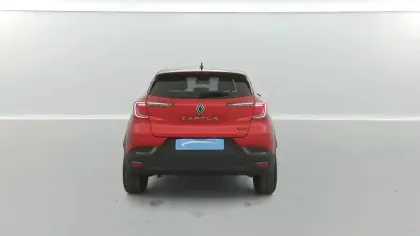 Photo 12 Renault Captur  E-Tech full hybrid 145 ch