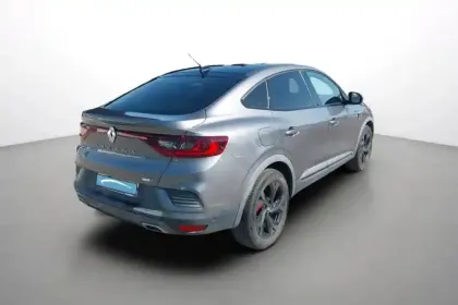 Photo 5 Renault Arkana  E-Tech hybride 145