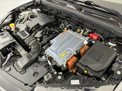 Photo 35 Renault Arkana  E-Tech hybride 145