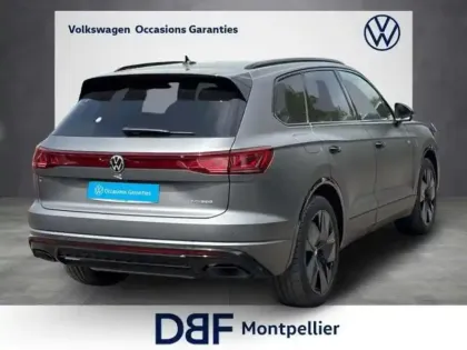 Photo 24 Volkswagen Touareg 3.0 V6 eHybrid 462 ch Tiptronic 8 4Motion R