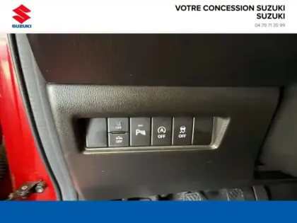 Photo 10 Suzuki Swift  1.2 Dualjet Hybrid 83ch Privilège AllGrip