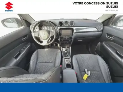 Photo 8 Suzuki Vitara  1.4 Boosterjet Hybrid 129ch Style Allgrip