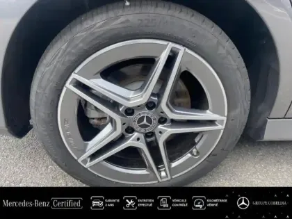 Photo 12 Mercedes CLA  250 e Hybrid EQ 218ch AMG Line 8G-DCT