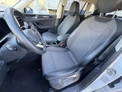 Photo 9 Volkswagen Tiguan  1.5 eHybrid 204ch VW Edition DSG6