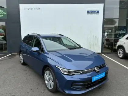 Photo Volkswagen Golf Life Plus