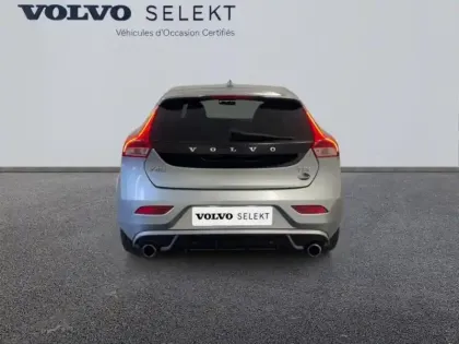 Photo 5 Volvo V40  T2 122ch R-Design