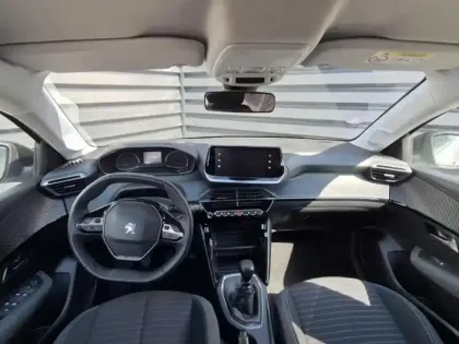 Photo 10 Peugeot 208  1.2 PureTech 100ch S&S Style