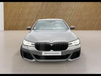 Photo 7 BMW Serie 5 Série 5 545eA xDrive 394ch M Sport Steptronic