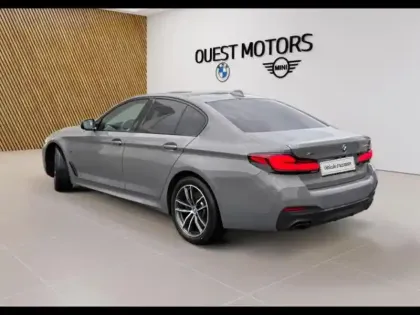 Photo 28 BMW Serie 5 Série 5 545eA xDrive 394ch M Sport Steptronic