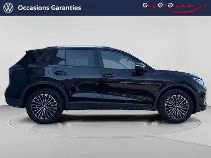 Photo 5 Volkswagen Tiguan  1.5 eTSI 130ch VW Edition DSG7
