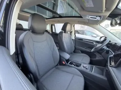 Photo 11 Volkswagen Tiguan  1.5 eTSI 130ch VW Edition DSG7