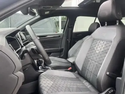 Photo 9 Volkswagen T-roc  1.5 TSI Evo2 150ch R-Line DSG7