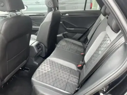 Photo 10 Volkswagen T-roc  1.5 TSI Evo2 150ch R-Line DSG7