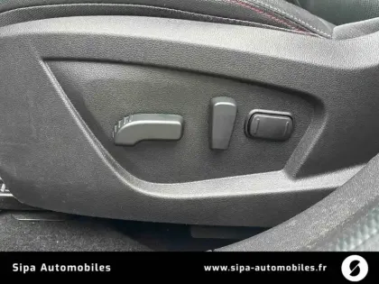 Photo 15 Renault Arkana  mild hybrid 160 EDC FAP - 22