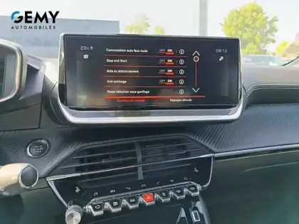 Photo 18 Peugeot 2008  PureTech 130 S&S BVM6