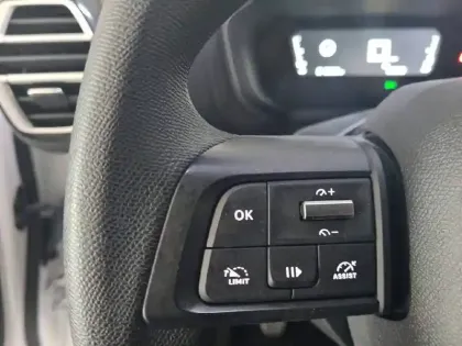 Photo 45 Citroën C4  PureTech 100 S&S BVM6