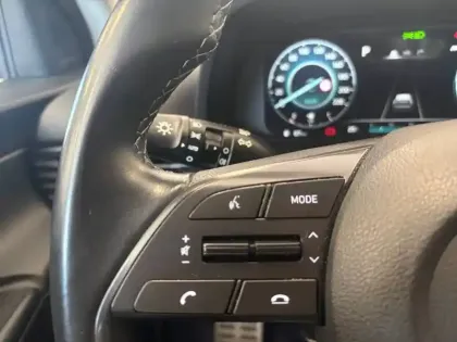 Photo 34 Hyundai Bayon  1.0 T-GDi 100 DCT-7 Hybrid 48V
