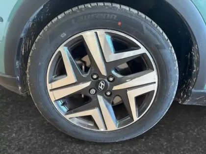 Photo 13 Hyundai Bayon  1.0 T-GDi 100 DCT-7 Hybrid 48V